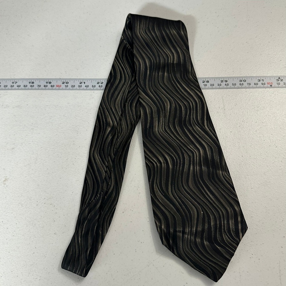 Handmade Italian Silk Wavy Stripe Necktie Black Bronze Metallic Formal Tie